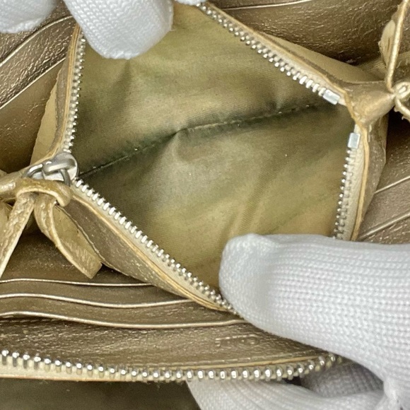 Chloe Vintage Gold Long Wallet - Picture 12 of 13